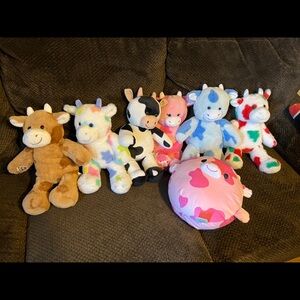 Build A Bear Cows